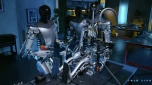 Read more about the article Tesla’s Optimus Robots: A Glimpse into the Future of Automation